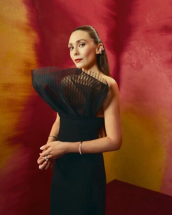 Full leaked Elizabeth olsen private photo