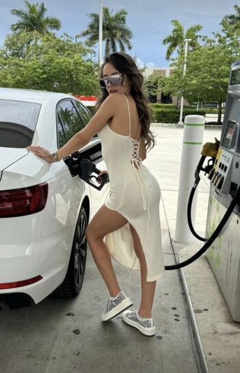 Full leaked Elizabeth vepretska private photo