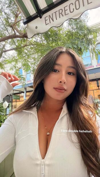 Full leaked Elizabethxpang private photo