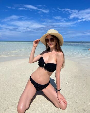 Full leaked Elizavetabom private photo