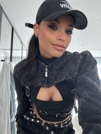 Full leaked Ella balinska page private onlyfans photo