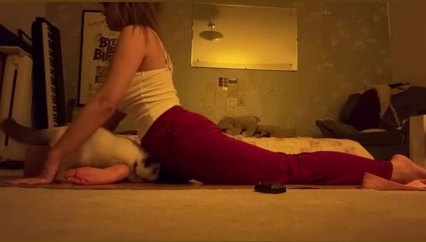 Full leaked Ella ballentine page private onlyfans photo