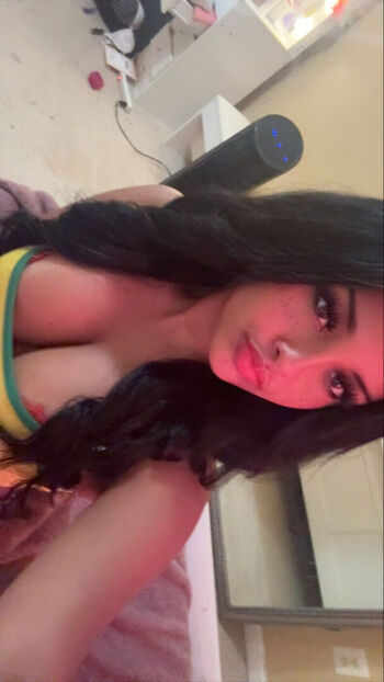 Full leaked Ella belay private onlyfans photo