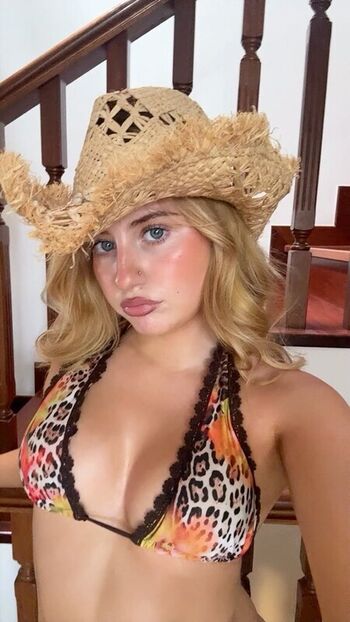 Full leaked Ella deasy private photo