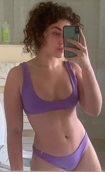 Full leaked Ella faye private onlyfans photo