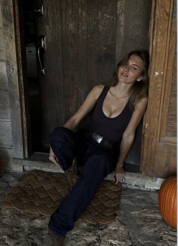 Full leaked Ella kernkamp private photo