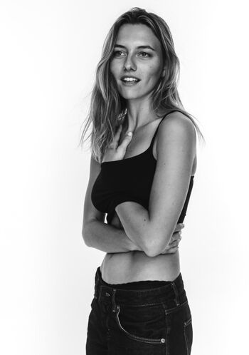 Full leaked Ella kernkamp private photo