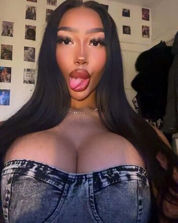 Full leaked Ella mac page private onlyfans photo