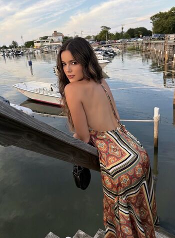 Full leaked Ella mendelsohn page private photo