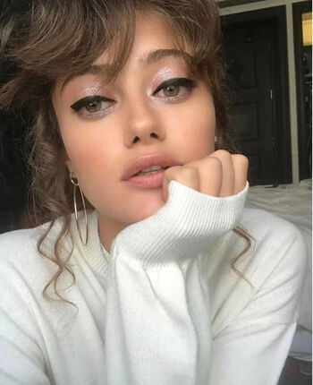 Full leaked Ella purnell page private photo
