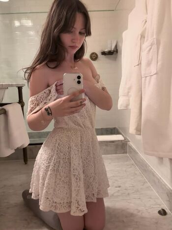 Full leaked Ella woolsey private photo