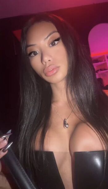 Full leaked Ellakaliax private photo