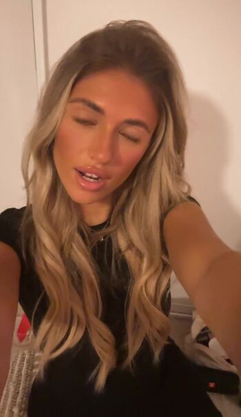Full leaked Ellaxlongg private photo