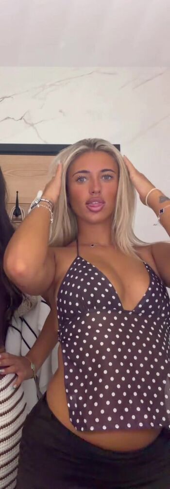 Full leaked Ellaxlongg private photo