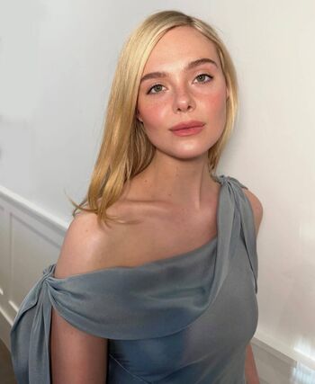 Full leaked Elle fanning page private onlyfans photo