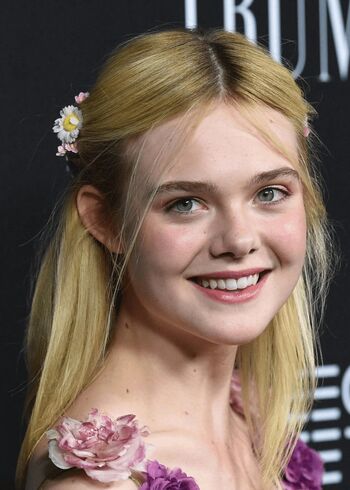 Full leaked Elle fanning page private onlyfans photo