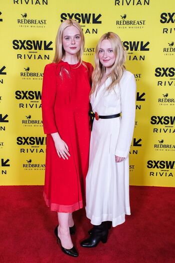 Full leaked Elle fanning page private onlyfans photo