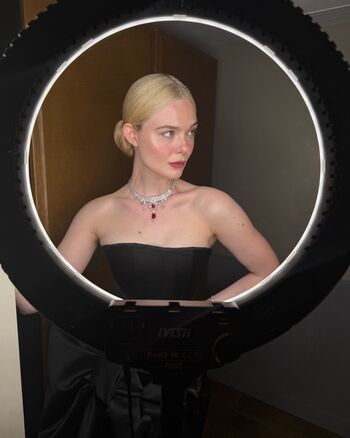 Full leaked Elle fanning page private onlyfans photo