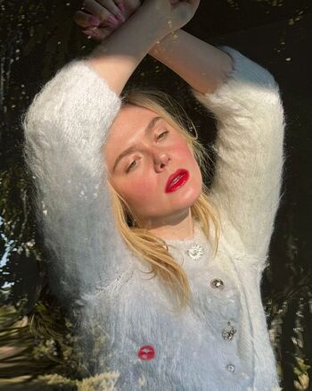 Full leaked Elle fanning page private onlyfans photo