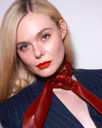 Full leaked Elle fanning page private onlyfans photo