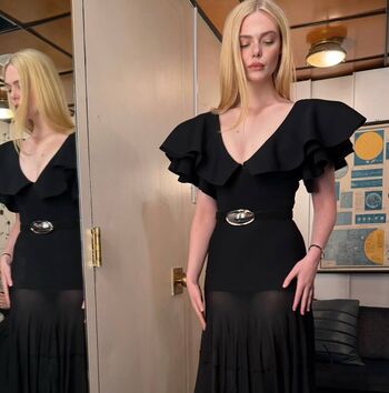 Full leaked Elle fanning page private photo