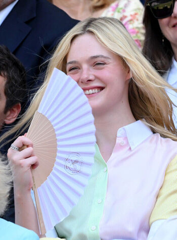 Full leaked Elle fanning private photo