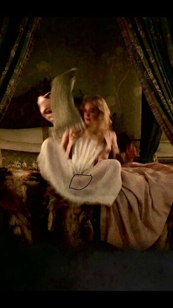 Full leaked Elle fanning private photo