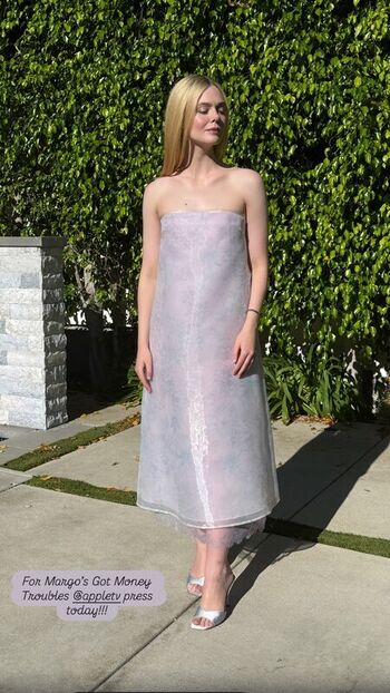 Full leaked Elle fanning page private photo