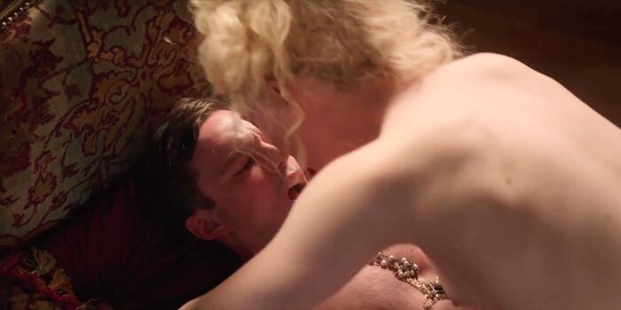 Full leaked Elle fanning page private photo