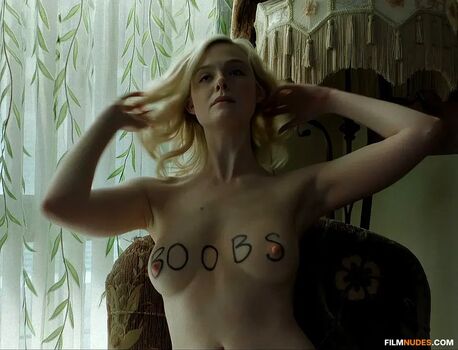 Full leaked Elle fanning page private photo