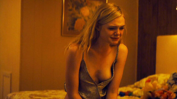 Elle Fanning