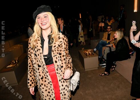 Full leaked Elle fanning private photo
