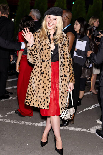 Full leaked Elle fanning page private photo