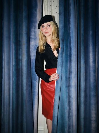 Full leaked Elle fanning page private photo