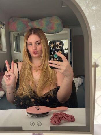 Full leaked Elle lindsey private photo