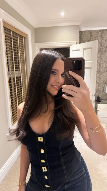 Full leaked Elle mulvaney private onlyfans photo