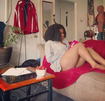 Full leaked Elle themuse private photo