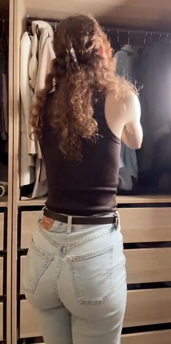 Full leaked Ellen aabol private onlyfans photo