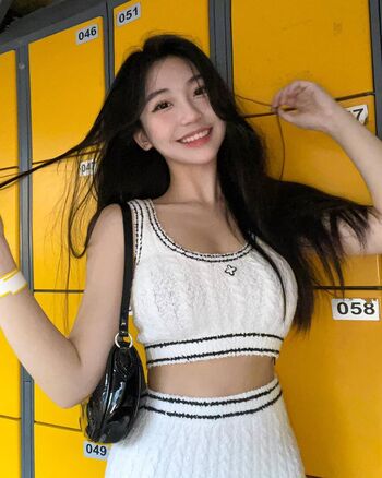 Full leaked Ellen tan page private onlyfans photo