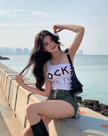 Full leaked Ellen tan page private onlyfans photo