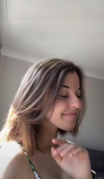 Full leaked Ellenofficial private onlyfans photo