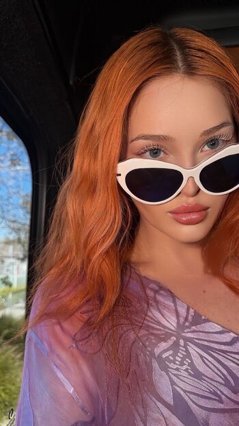 Full leaked Elley duhe private photo