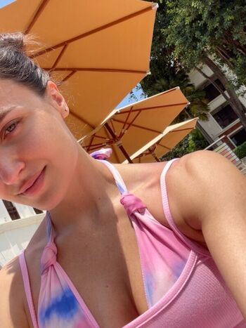 Full leaked Elli avrram private photo
