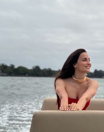 Full leaked Elli avrram private photo