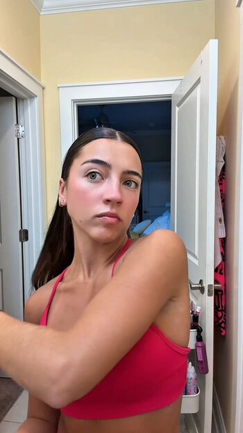 Full leaked Ellie dobleske private photo