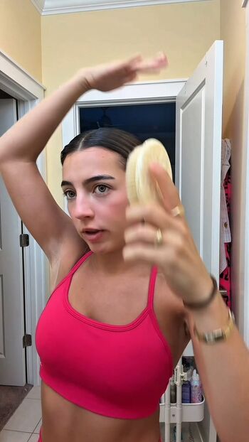 Full leaked Ellie dobleske private photo