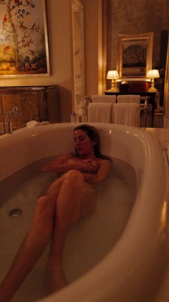 Full leaked Ellie goulding private photo