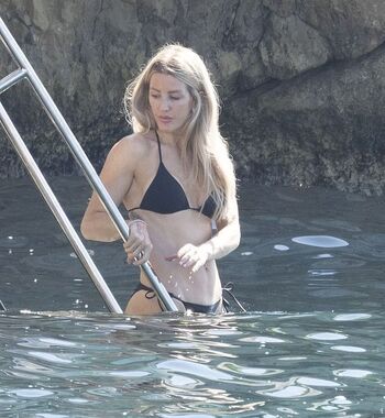 Full leaked Ellie goulding private photo