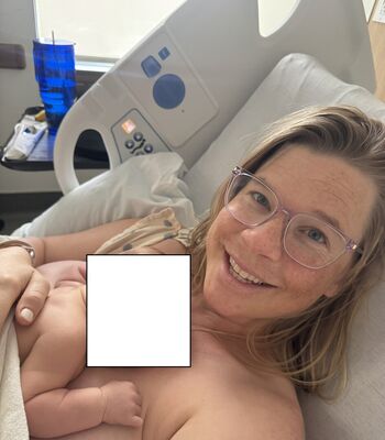 Full leaked Ellie in space page private photo