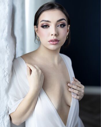 Full leaked Ellie jolly private onlyfans photo